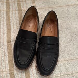 Madewell black loafers sz 7